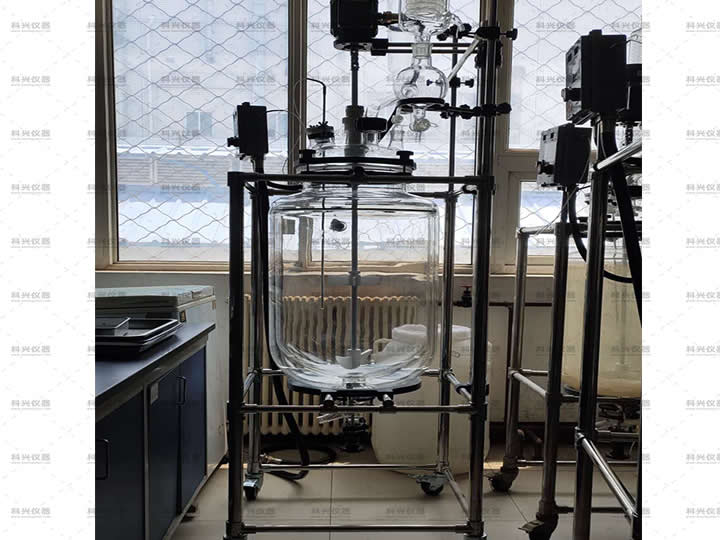 上?？婆d儀器與某工業(yè)有限公司合作